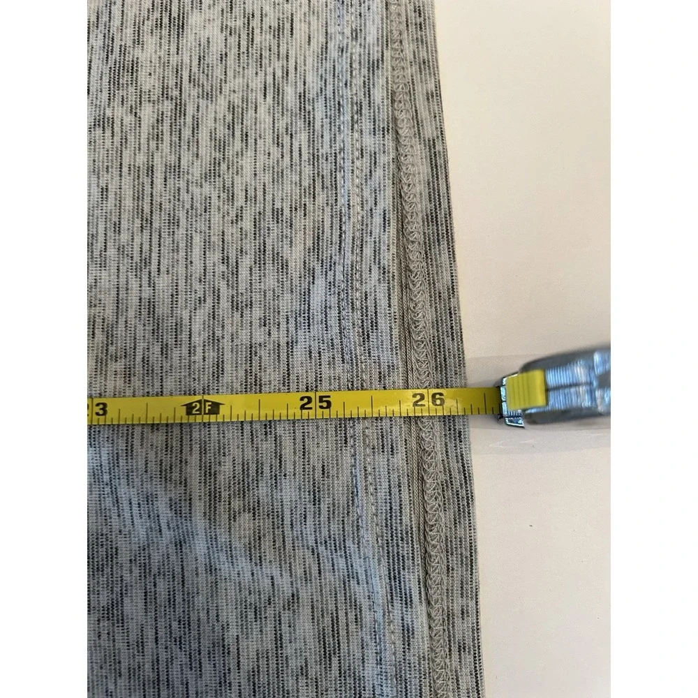 Nike Shirt Womens XL Short Sleeve Crew Neck Grey Dri-Fit Lightweight Workout - Picture 9 of 9